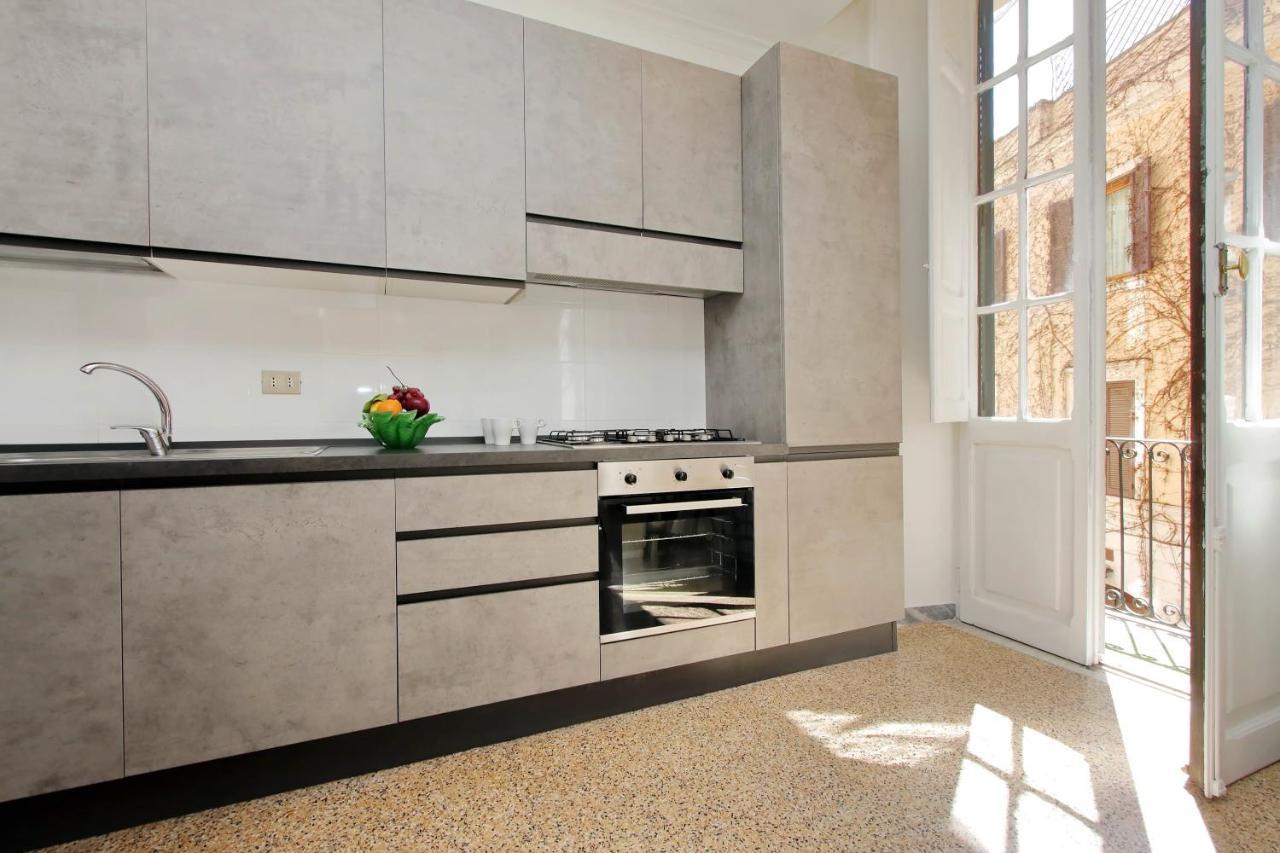4Bnb - Tiberina Spacious Apartment Рим Экстерьер фото