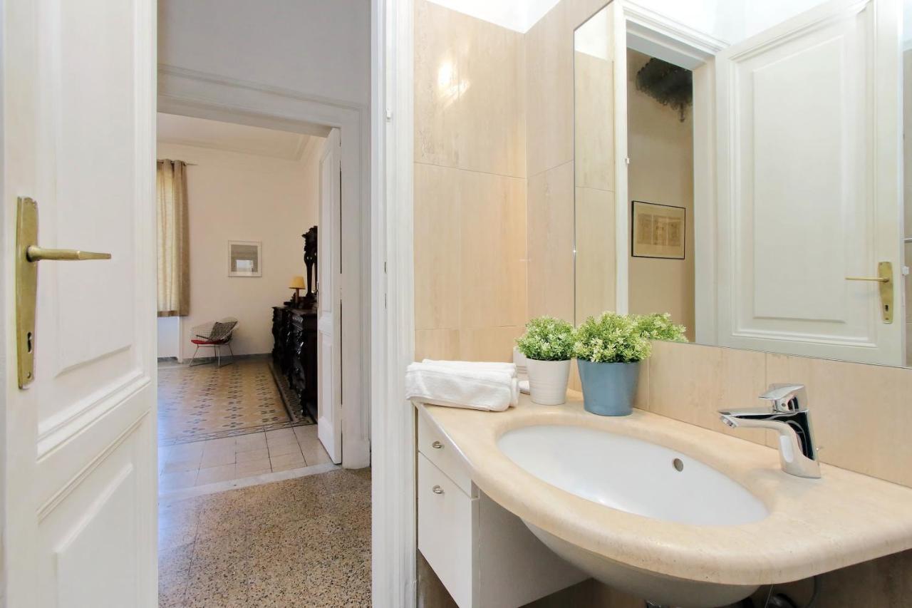 4Bnb - Tiberina Spacious Apartment Рим Экстерьер фото